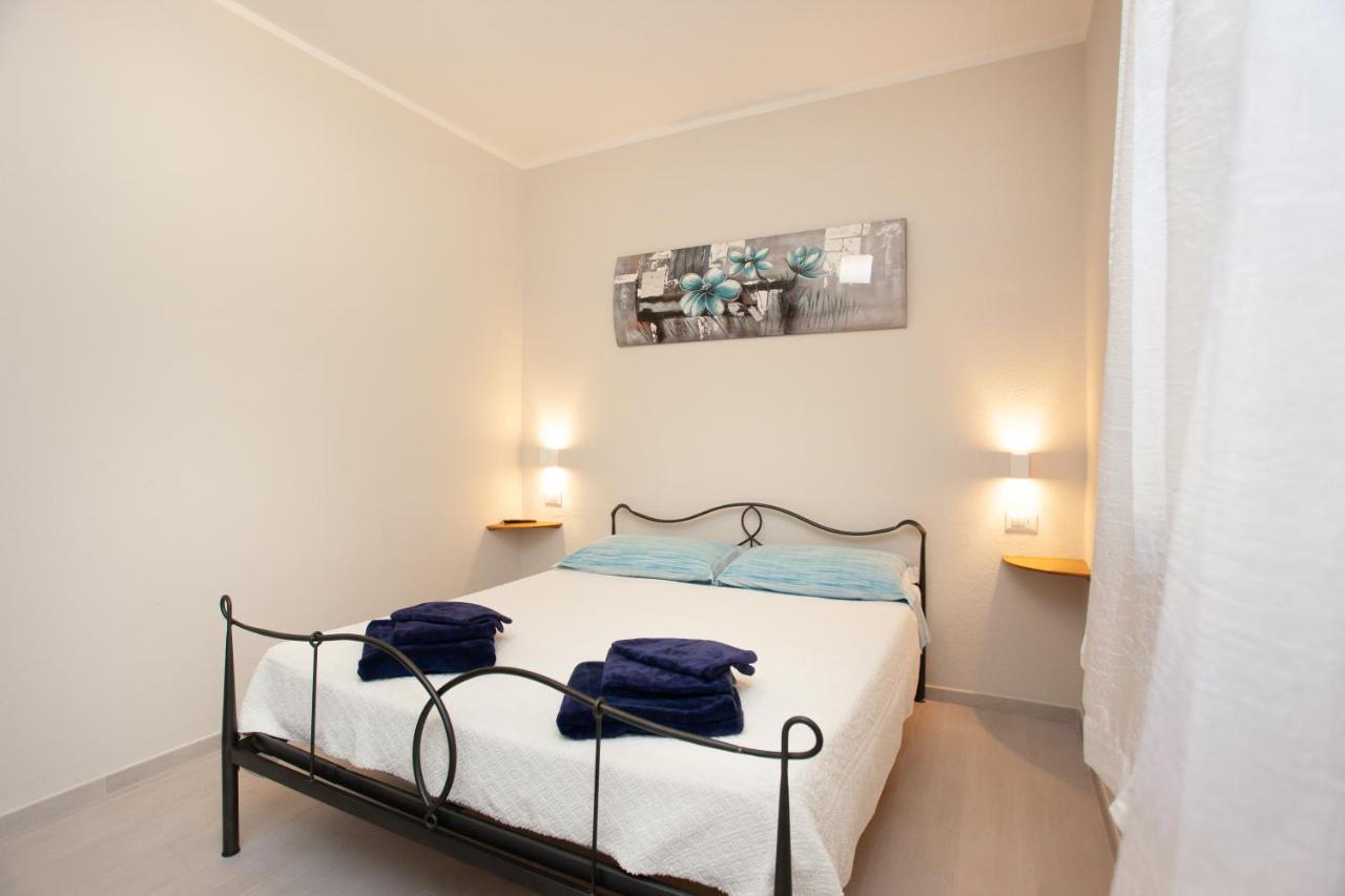 Lu Lioni Rooms San Teodoro  Exterior photo